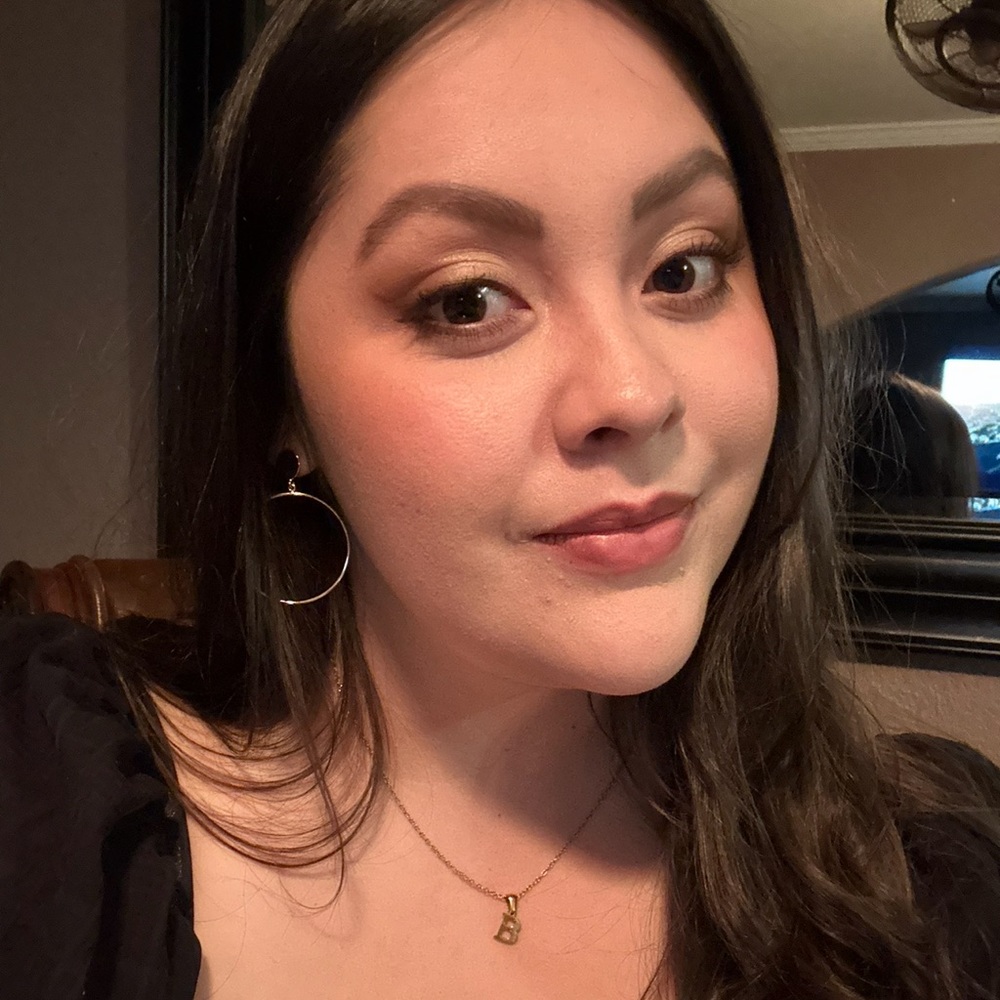 Meet your Posher, Bailey